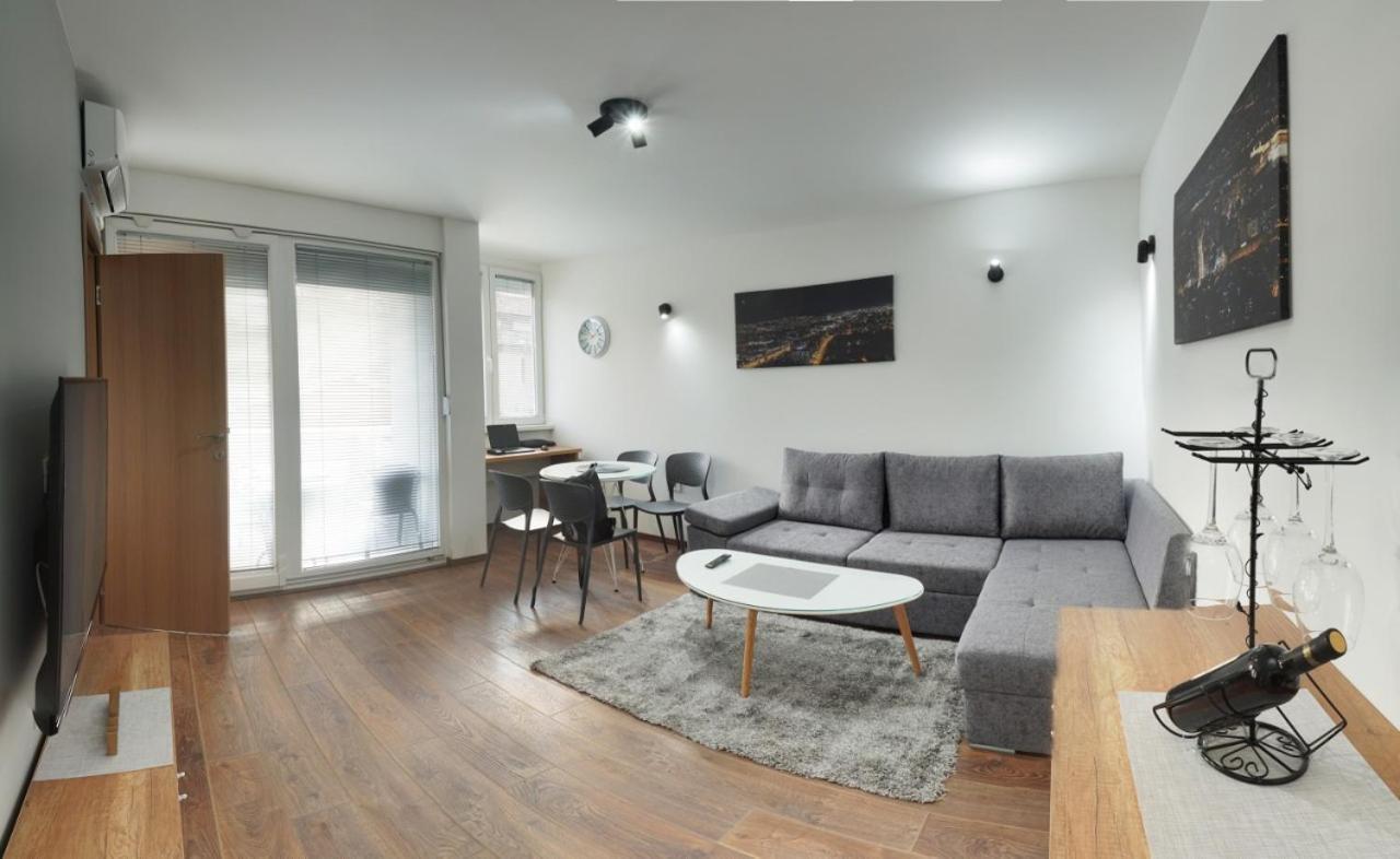 Bibi'S Apartments 斯科普里 外观 照片